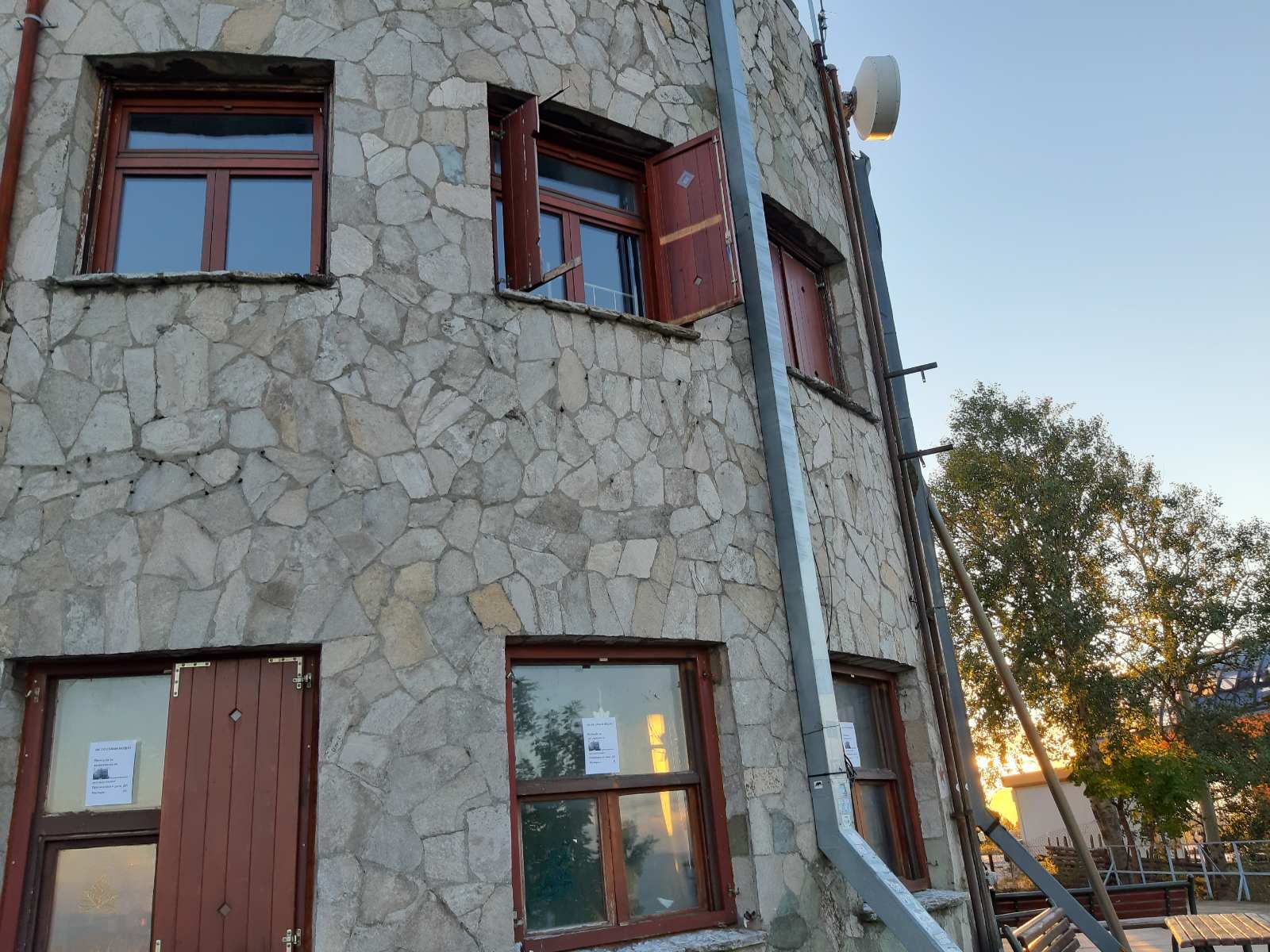 IMG-fb4b9f4d3dbd51dd1a2fb8aac6b9f974-V IMG-fb4b9f4d3dbd51dd1a2fb8aac6b9f974-V