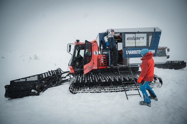 1-Ski-Touring-59-copy 1-Ski-Touring-59-copy